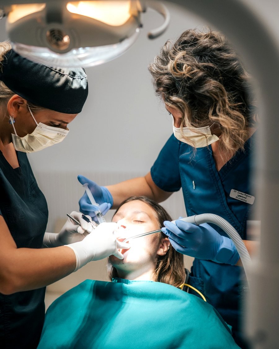 Oralna hirurgija — Dentana Pro